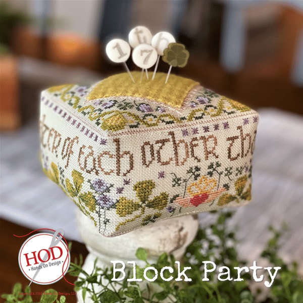 Block Party ~ 17th by Hands On Design