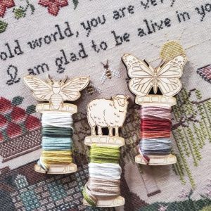 Wooden Thread Bobbins by Heartstring Samplery