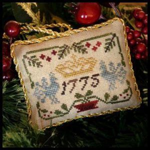 Ornament, Sampler Tree<br>Three Crowns