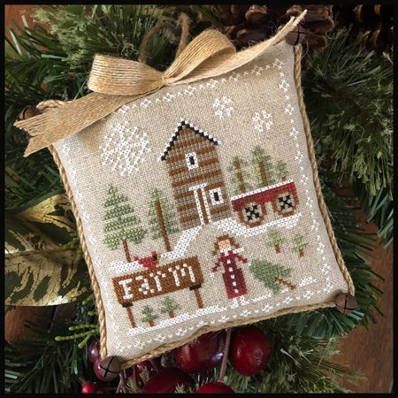 Farmhouse Christmas<br>Pinewood Farm
