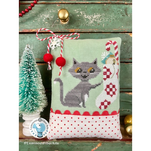 A Purr-fect Christmas by Luminous Fiber Arts