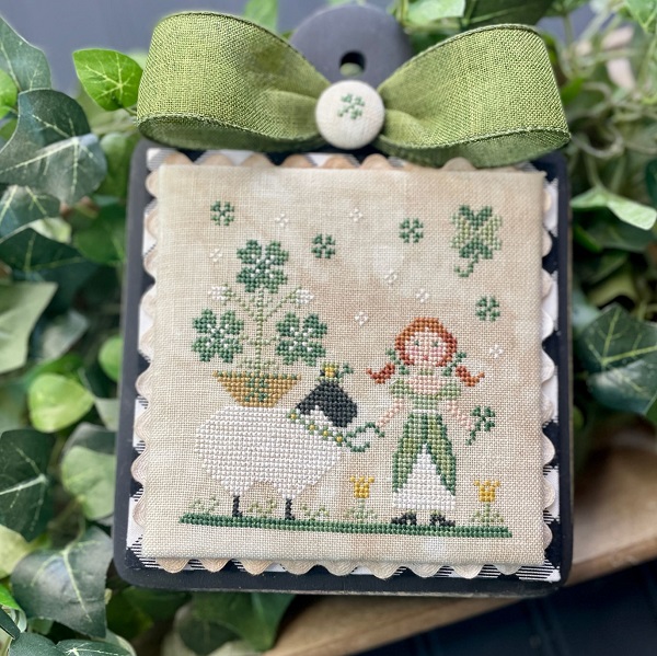 Lucky Ewe by The Proper Stitcher