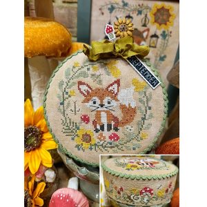 Pin Drum Shorties  Month #9 Fox chart by Quaint Rose Needlearts