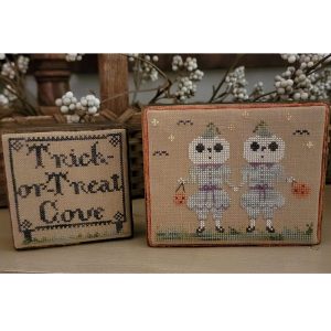 Trick-or-Treat Cove #2: Opal & Pearl (The Twins) chart by Thread Milk Designs