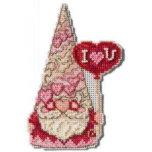Jim Shore ~ Holiday Gnomes ~ Gnome with Heart