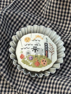Little Black House kit by Shepherd’s Bush